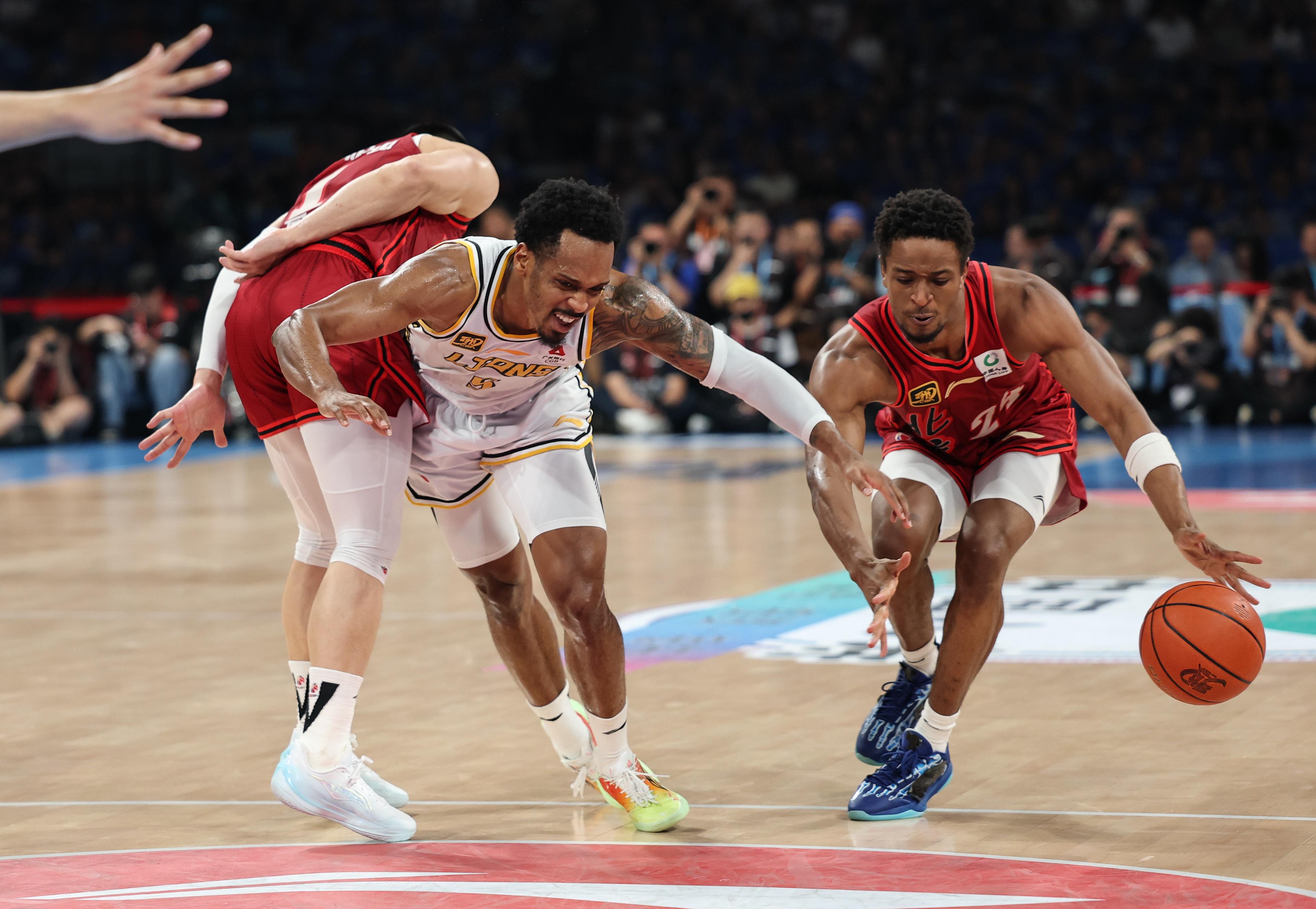 免费篮球比赛在线观看_(免费观看高清篮球直播)