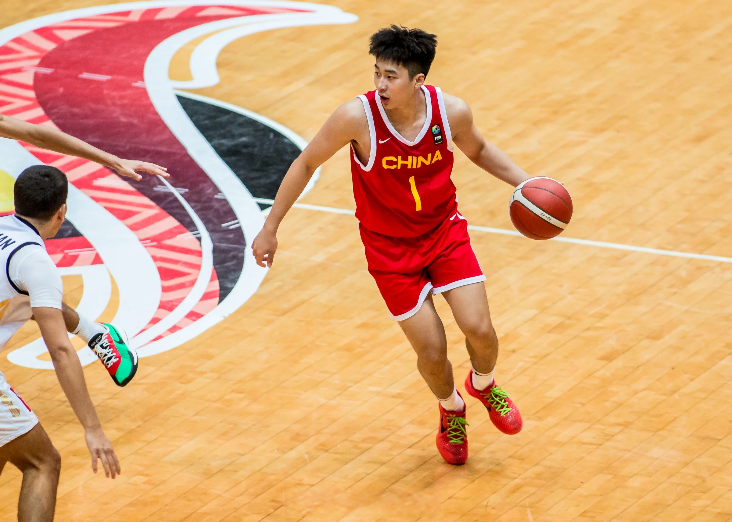 广东男篮轻取山东迎15运会开门红陶汉林砍22分11板的简单介绍 第1张 广东男篮轻取山东迎15运会开门红陶汉林砍22分11板的简单介绍 第1张