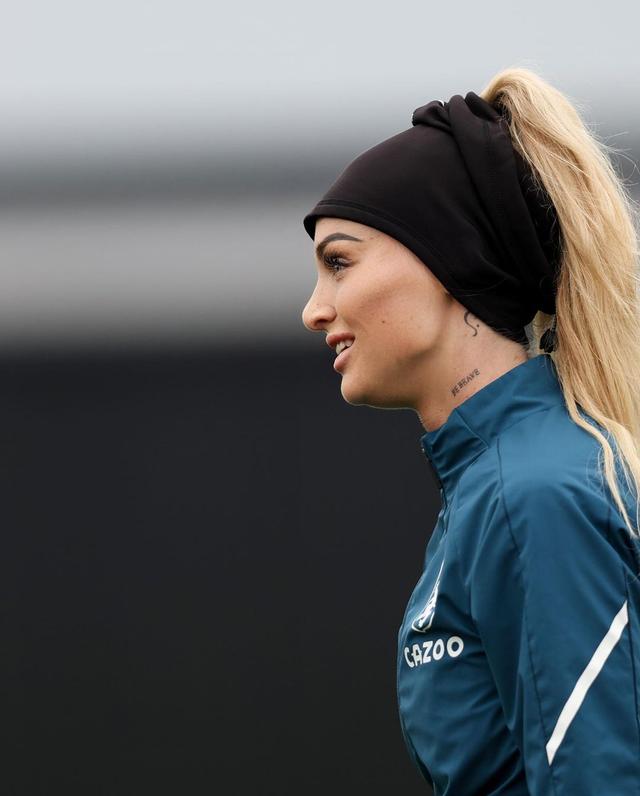 阿斯顿维拉出售女足以避免违反财政公平法的简单介绍  第1张