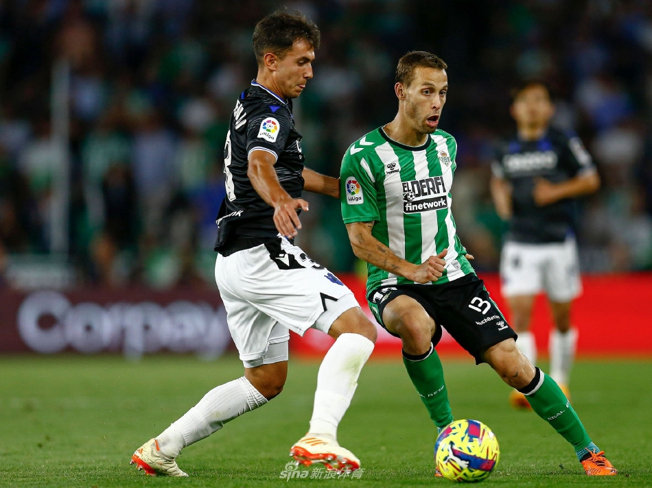 西甲莱万特2-2皇家贝蒂斯贝蒂斯三轮不胜的简单介绍 第1张 西甲莱万特2-2皇家贝蒂斯贝蒂斯三轮不胜的简单介绍 第1张