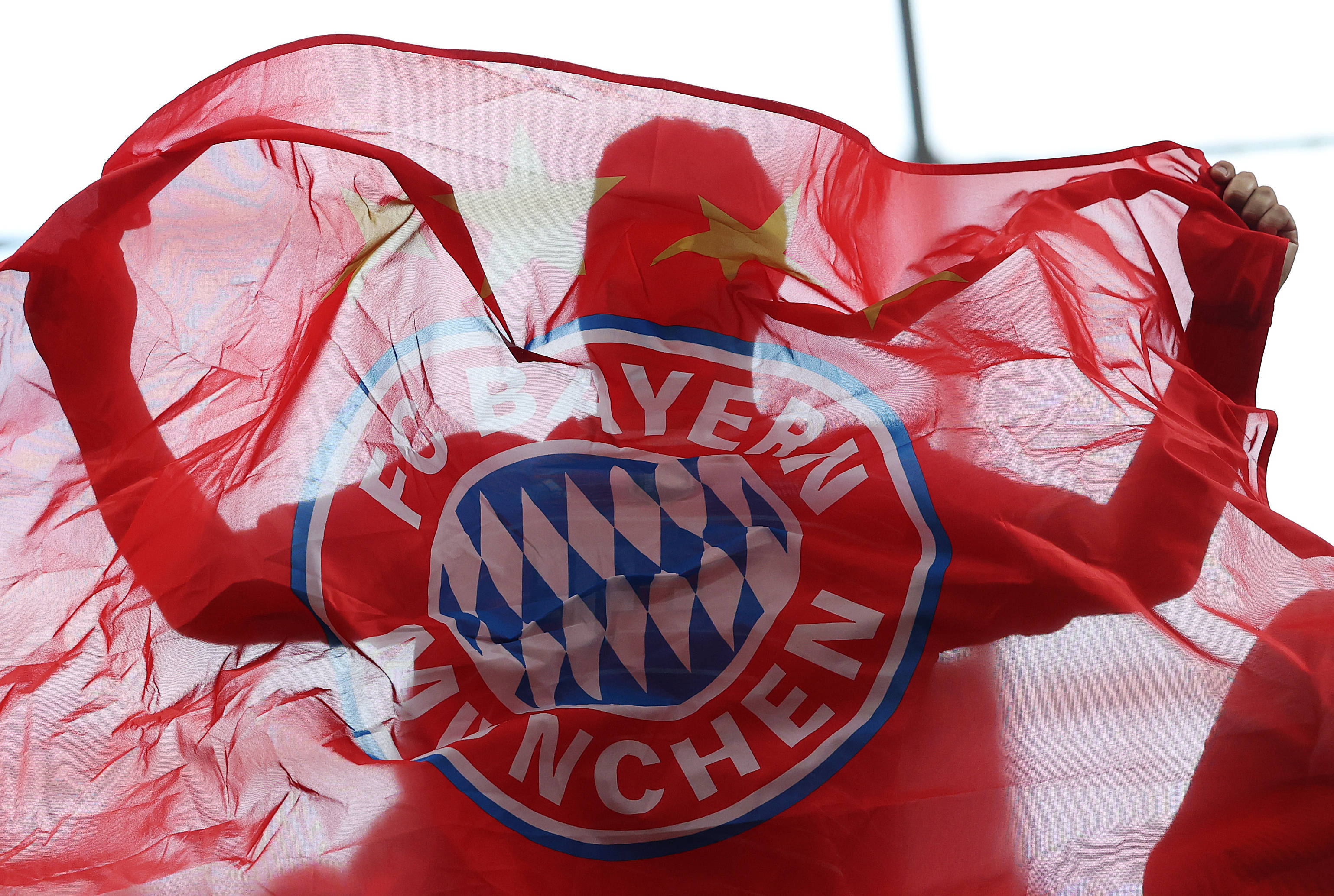 世俱杯巴黎圣日耳曼2-0拜仁晋级四强冲击队史首冠的简单介绍  第2张