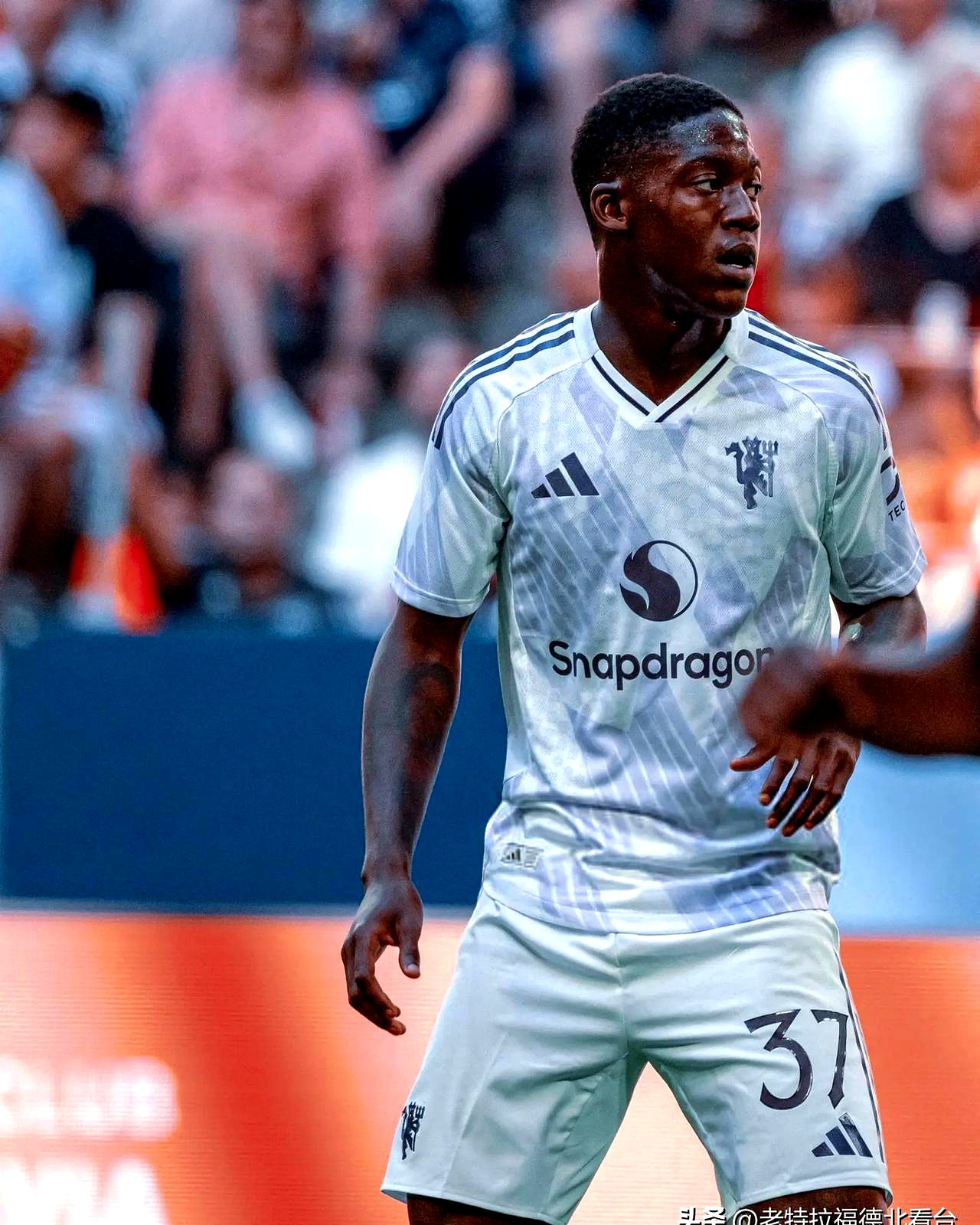 阿莫林公布曼联六名队长强化团队领导力的简单介绍 第1张 阿莫林公布曼联六名队长强化团队领导力的简单介绍 第1张