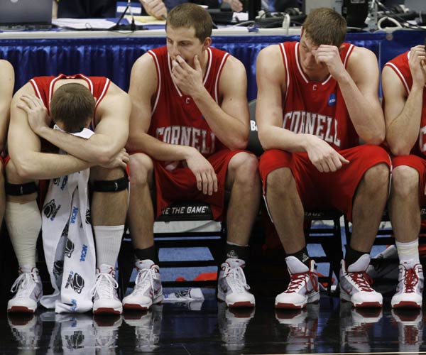 NCAA:肯塔基大学VS田纳西理工大学的简单介绍 第1张 NCAA:肯塔基大学VS田纳西理工大学的简单介绍 第1张