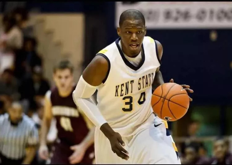 NCAA:肯特州立大学VS克里夫兰州立大学的简单介绍