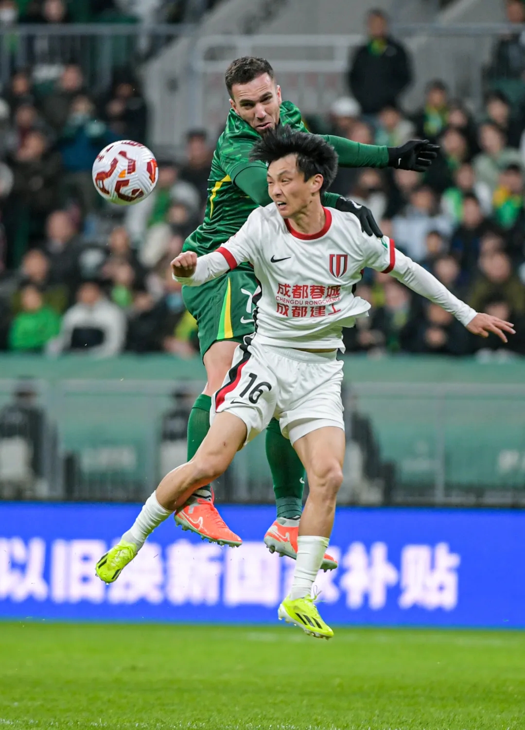 关于中超成都蓉城3-1梅州客家罗慕洛传射杨明洋、莱切特建功的信息