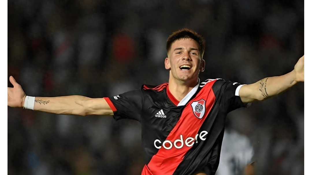 河床高层：卖马斯坦托诺有点亏了阿根廷中场今夏转会皇马的简单介绍