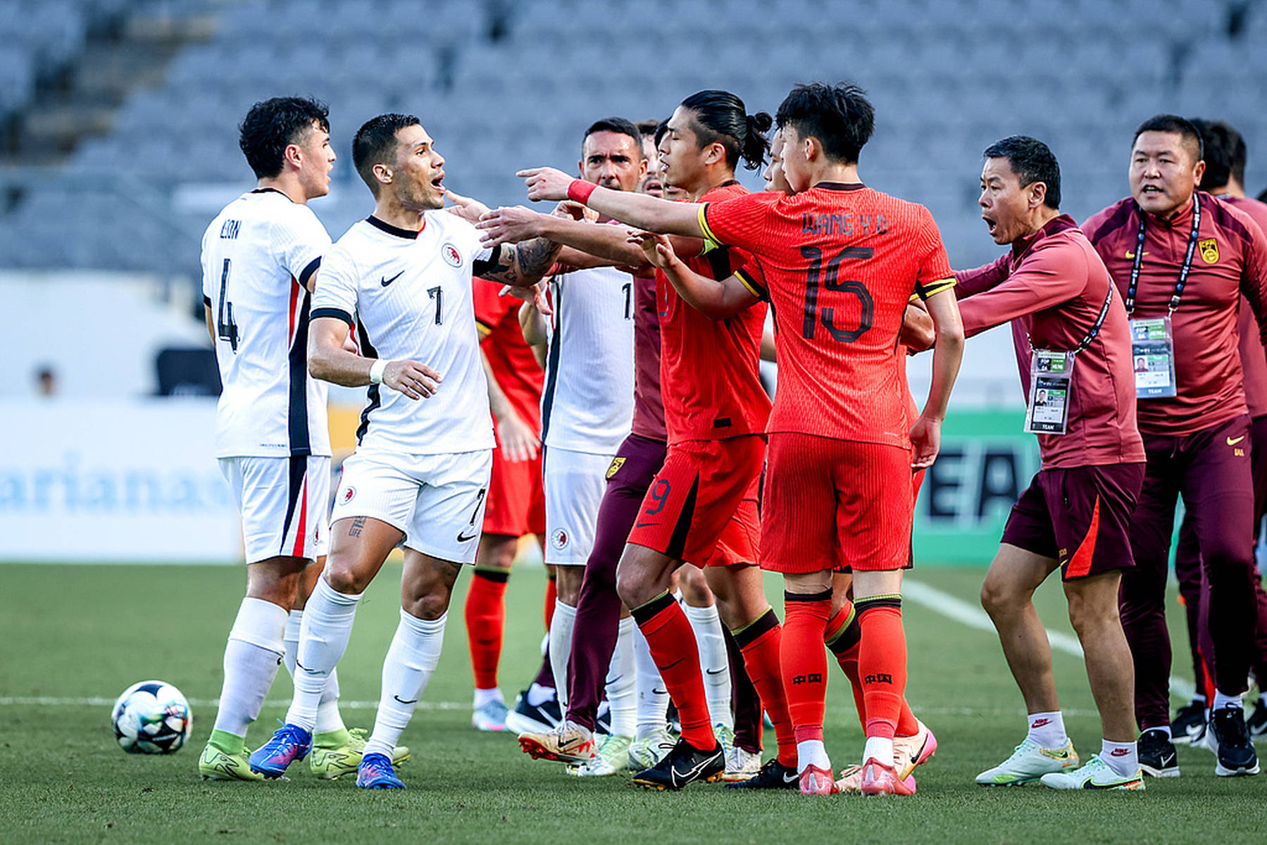 港队陈俊乐回应与国足冲突两队多次发生冲突  第2张