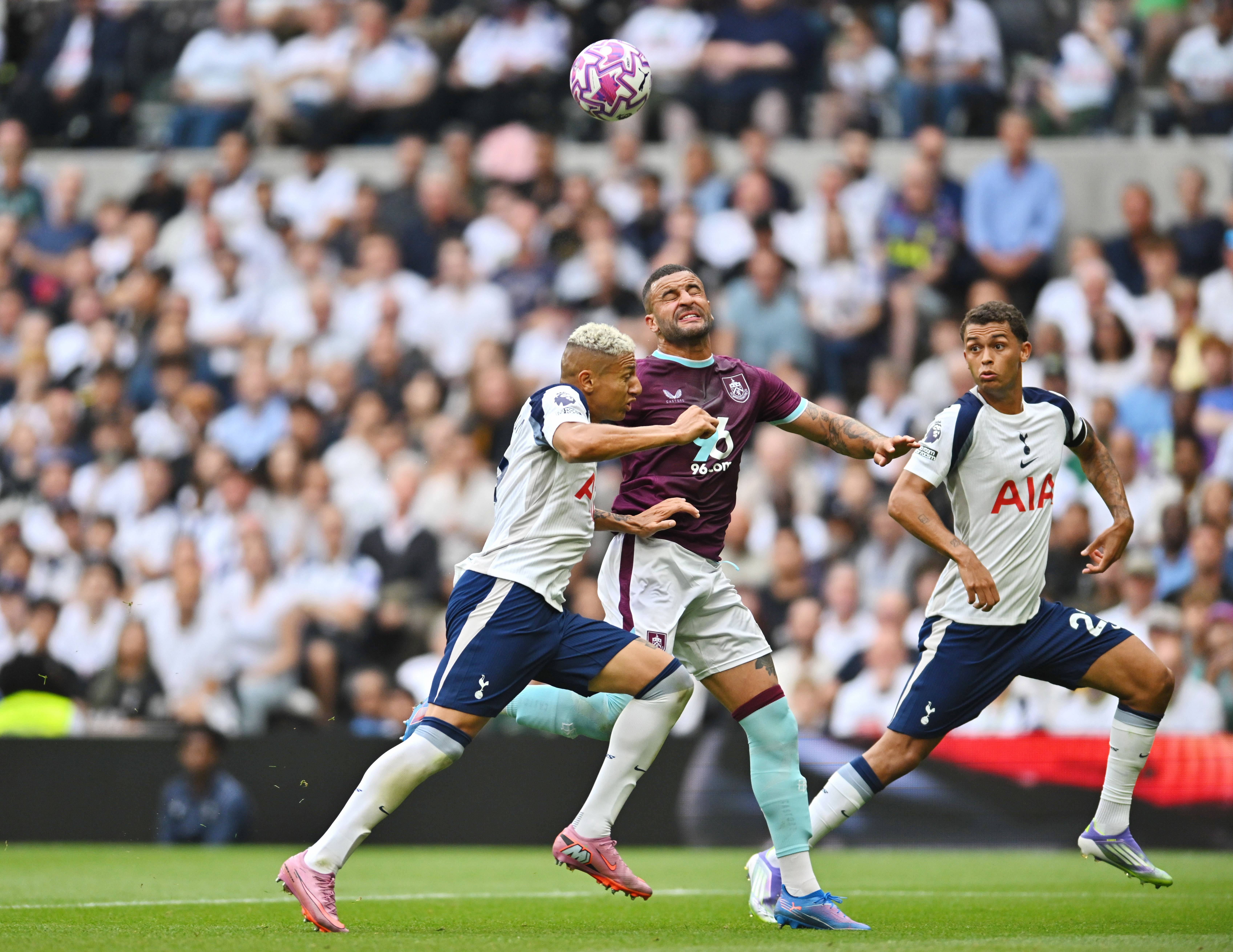 关于热刺报价库杜斯被拒绝西汉姆联要求更高报价的信息