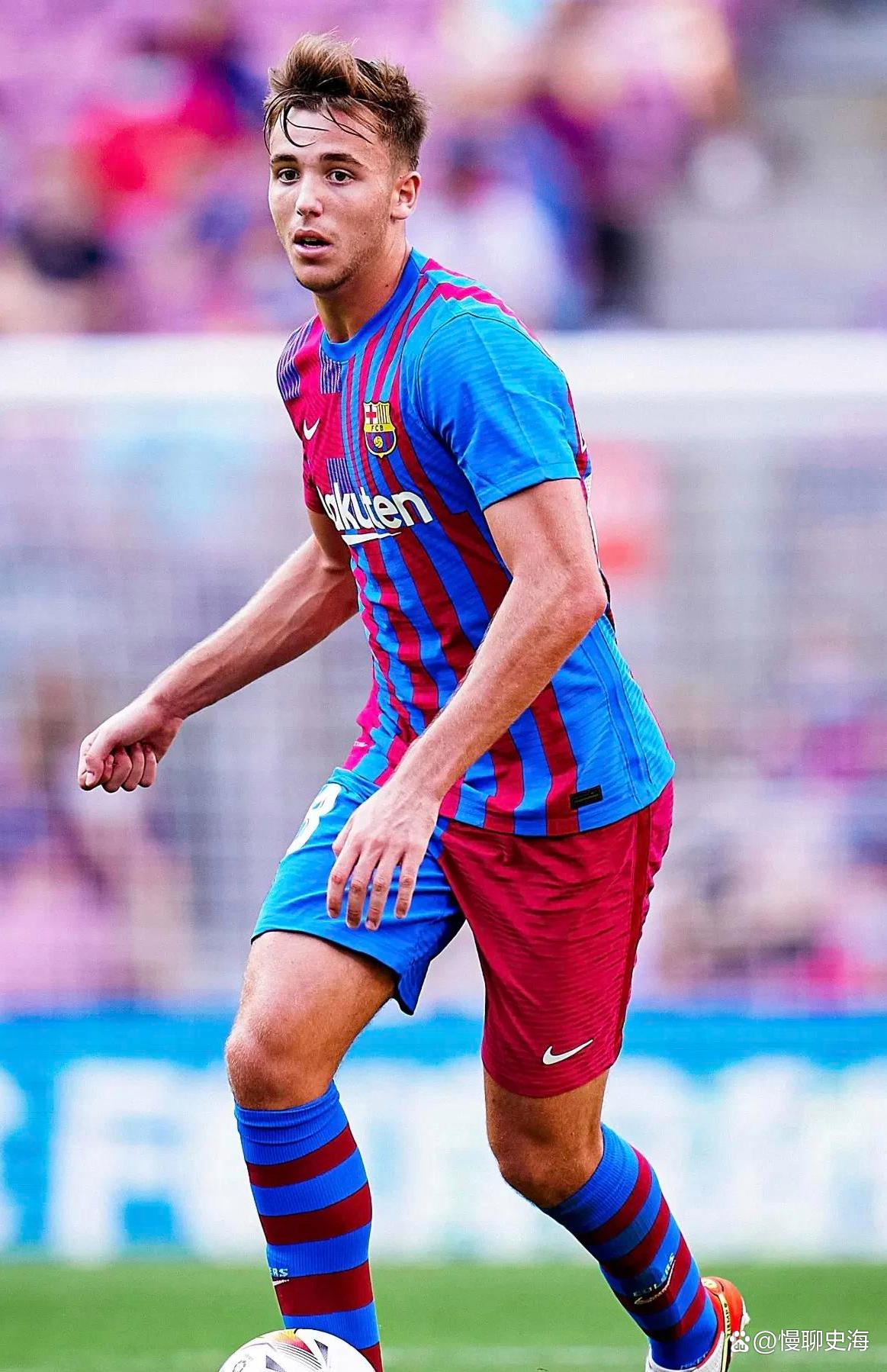 尼科冈萨雷斯寻求离开曼城加盟至今只有半年的简单介绍