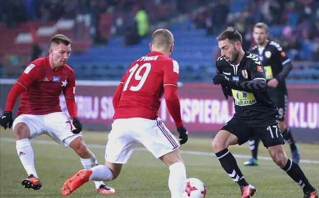 德甲莱比锡红牛VS斯图加特比赛预测两队近期都保持连胜的简单介绍 第2张 德甲莱比锡红牛VS斯图加特比赛预测两队近期都保持连胜的简单介绍 第2张