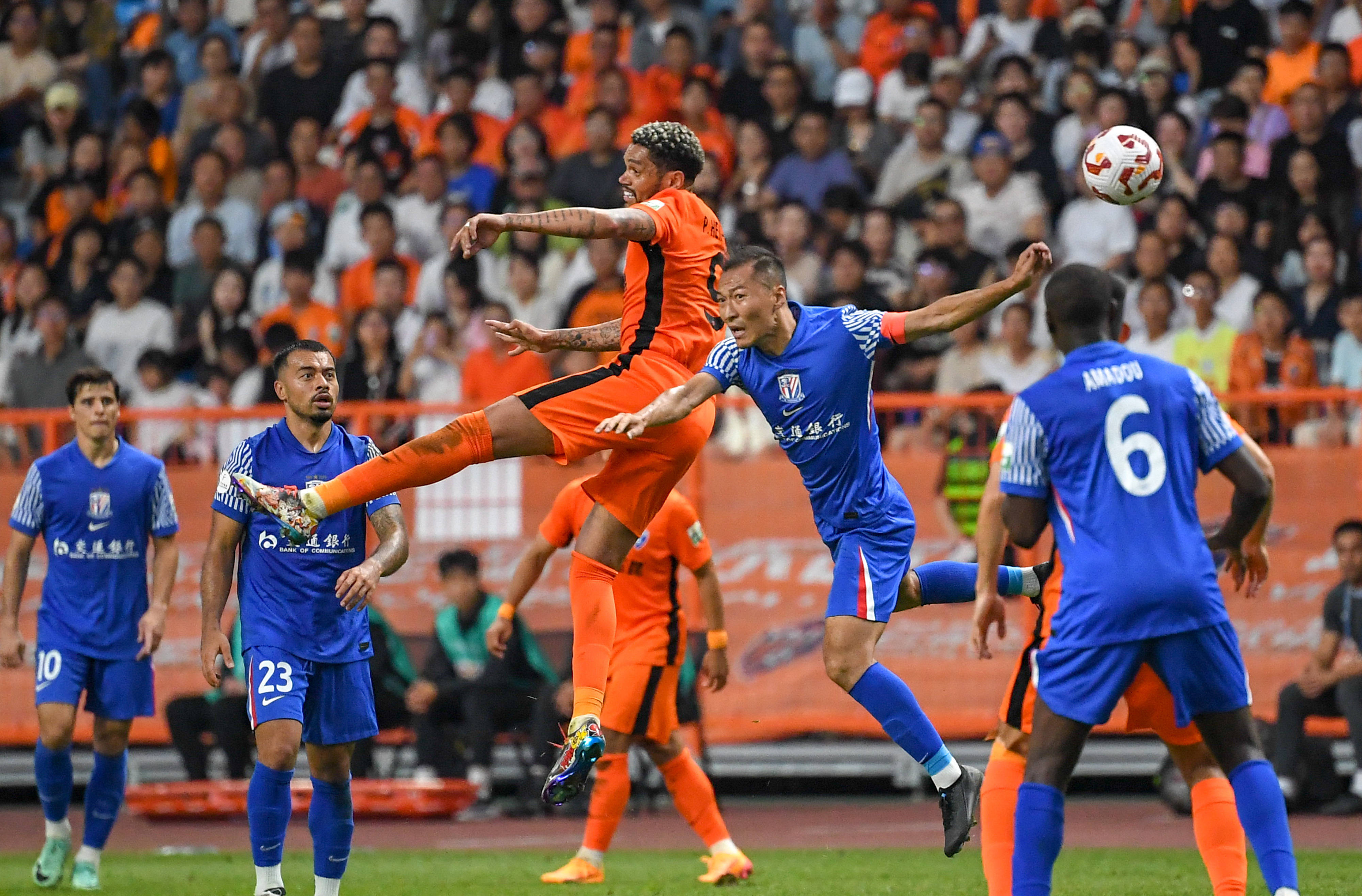 申花防线注意力不够集中上海申花4-4战平云南玉昆的简单介绍 第2张 申花防线注意力不够集中上海申花4-4战平云南玉昆的简单介绍 第2张