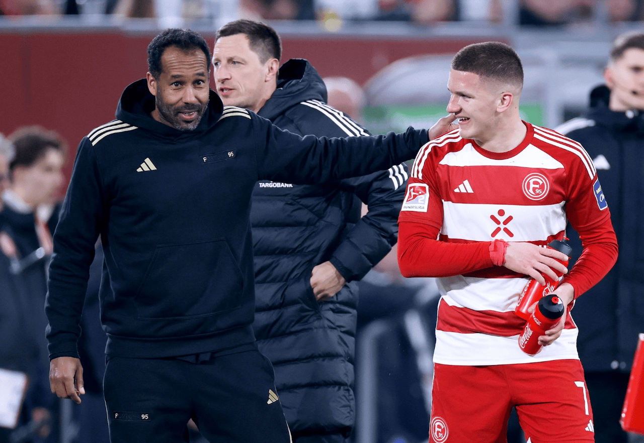 关于德西联：乌帕塔尔VS杜塞尔多夫业余队的信息