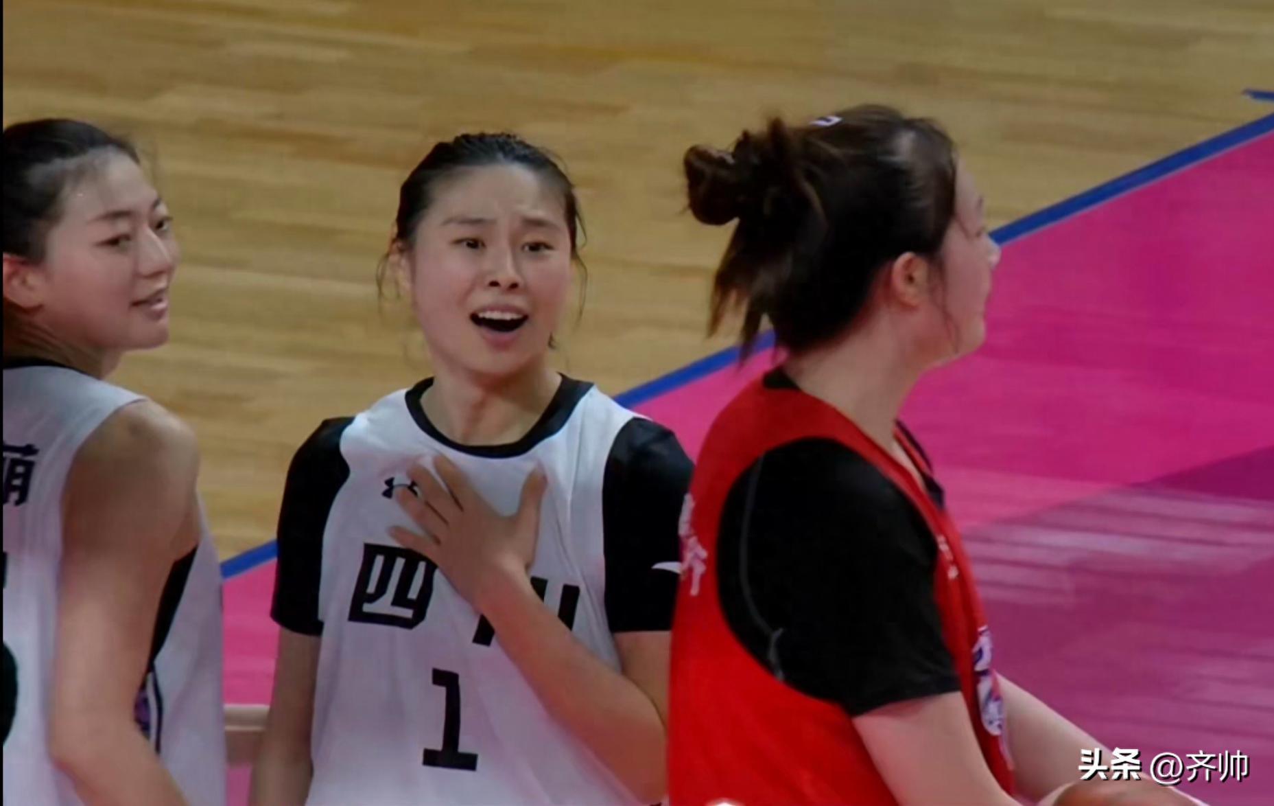 李梦王思雨缺席锦标赛四川女篮阵容豪华的简单介绍 第2张 李梦王思雨缺席锦标赛四川女篮阵容豪华的简单介绍 第2张