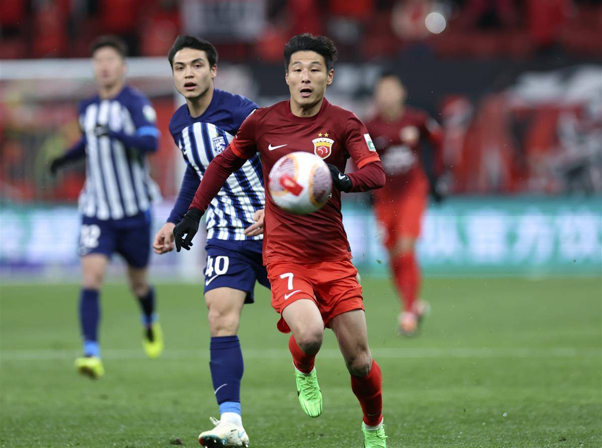 关于武汉三镇一线队球员调整提拔三名小将的信息  第2张