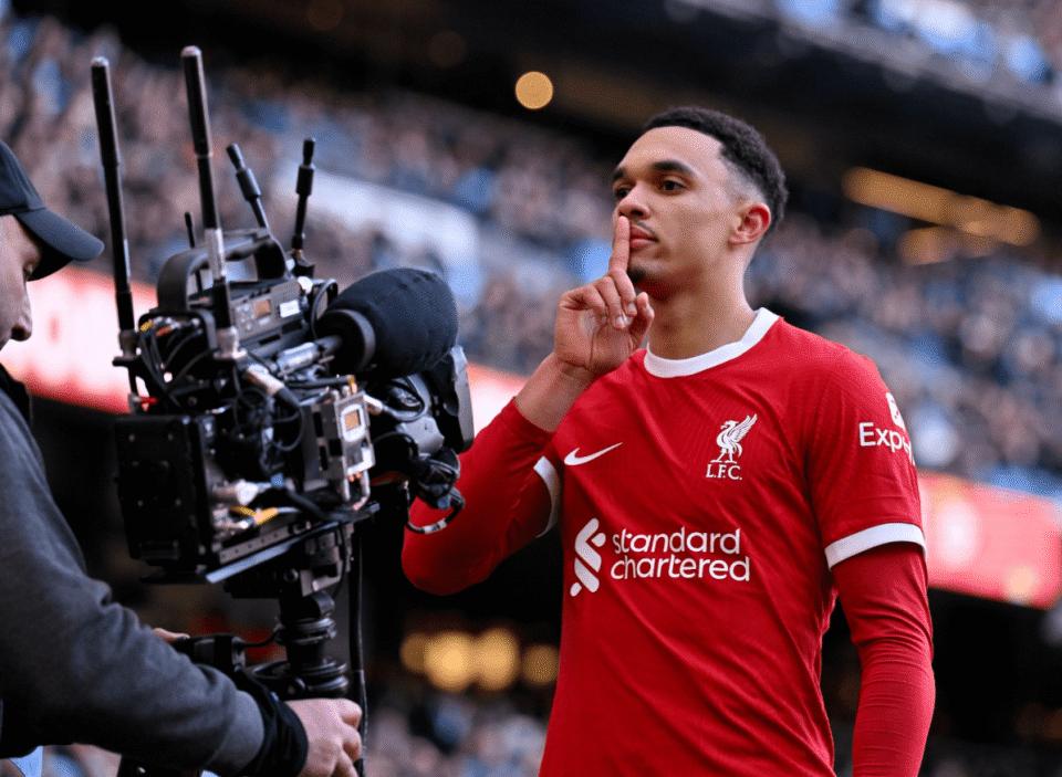 包含马丁内利专注于阿森纳生涯球员此前与沙特联赛球队有传闻的词条  第1张