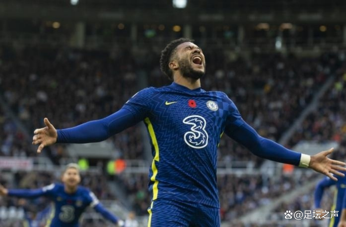 罗马计划在本周内完成至少三笔引援包括右后卫中场和前锋的简单介绍  第1张