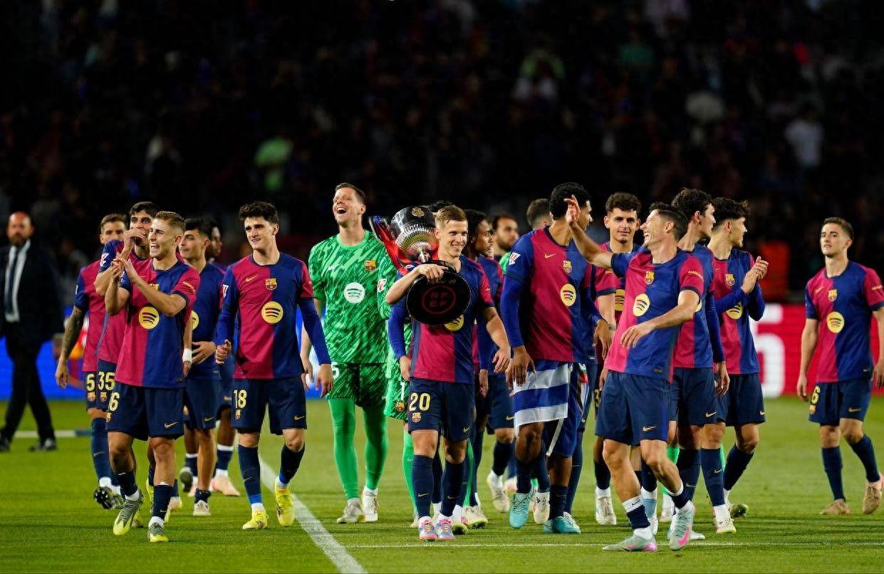 包含巴萨晒拉菲尼亚赛季西甲数据36场直接参与27球的词条 第2张 包含巴萨晒拉菲尼亚赛季西甲数据36场直接参与27球的词条 第2张