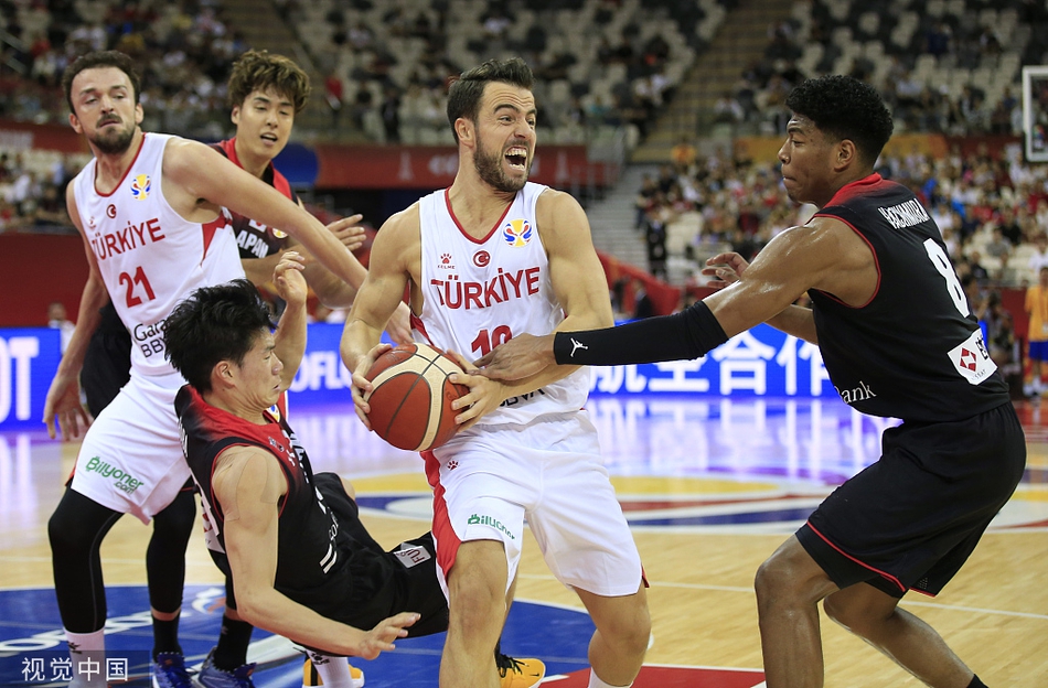 关于土耳其男篮将战瑞典男篮土耳其男篮小组赛5战全胜的信息