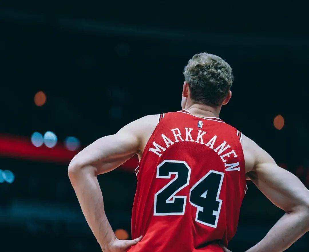 芬兰男篮队史首次晋级欧洲杯四强马尔卡宁砍17分6帽的简单介绍  第1张